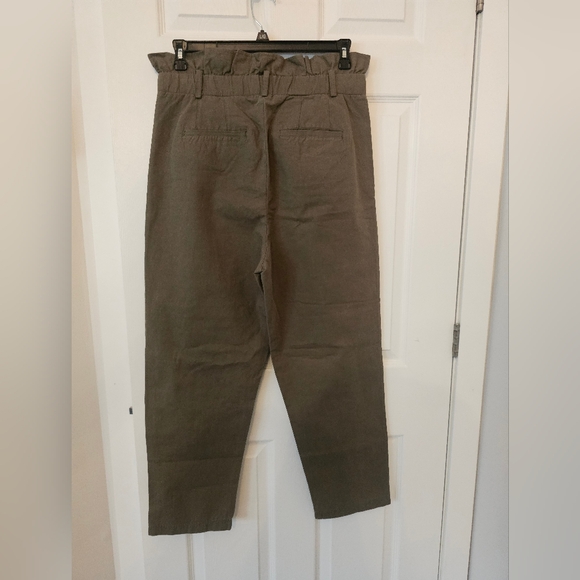 7 for all mankind High Waist Olive Color pants - Picture 2 of 11